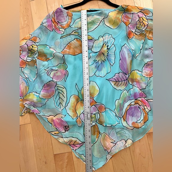 Dana Buchman Silk Floral Sheer Poncho Top and Camisole Set - Picture 6 of 12